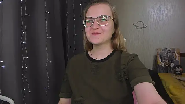 MissBrightShine webcam