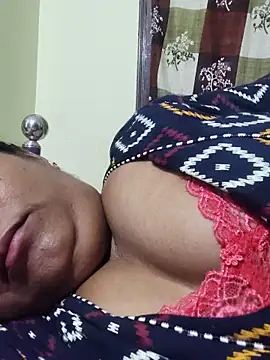 yamini1431 webcam