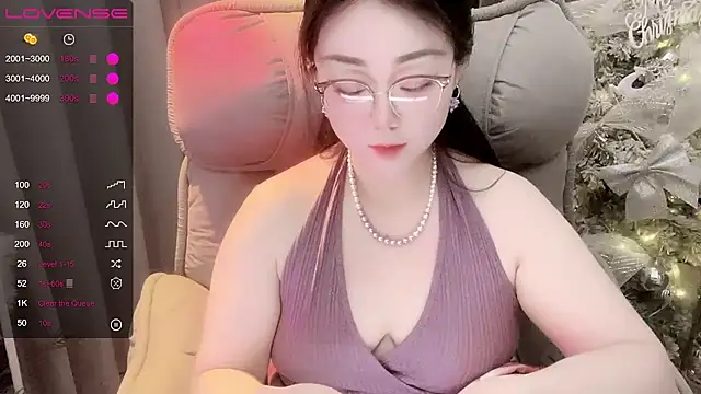 Monica-666888- webcam