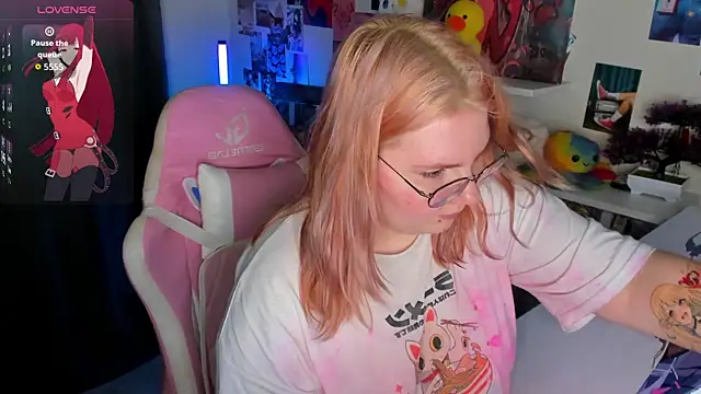 Alice_Kitagawa webcam