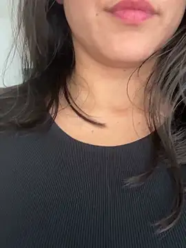 mahia_queen (F young) - explode in your face💦🍆😏