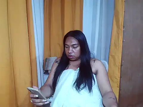 ellah_morenax webcam