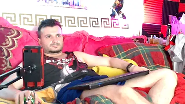 KingOfSinRO69 webcam
