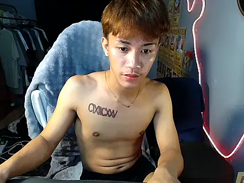 naughtyboyloy_0 live sex cam