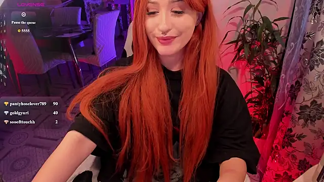 Sserendipityy webcam
