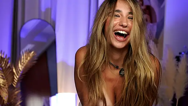 ItalianGirl webcam