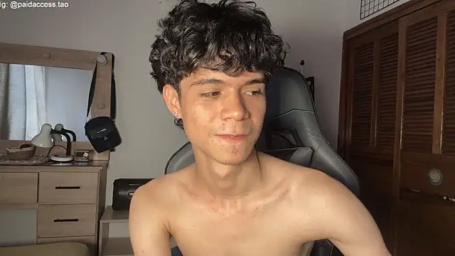 OopsAgain_ webcam
