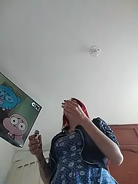 Derieri_Blush webcam