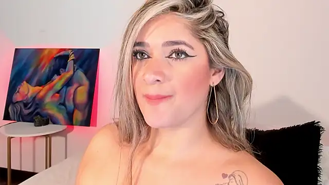 NicoleDiior webcam
