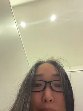 trytomakememoam webcam