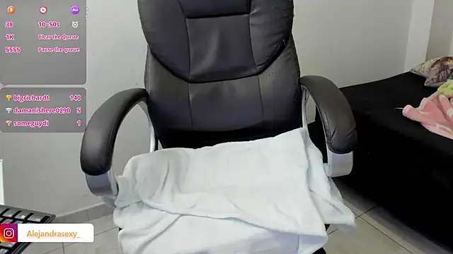alejandra_milf_ webcam