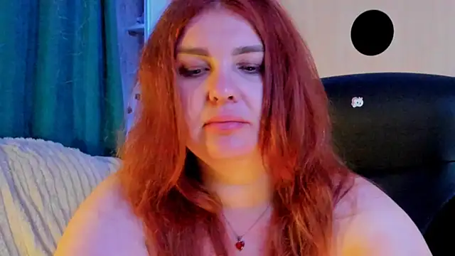 CoraSwon webcam