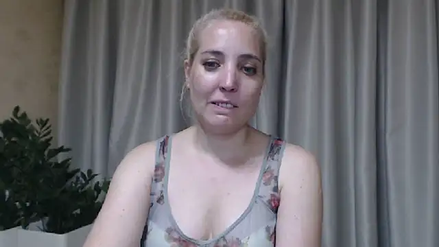 sweetpussy webcam