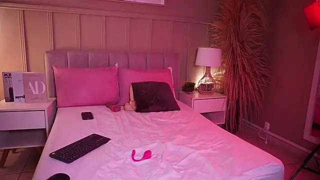 curvyliciousss webcam