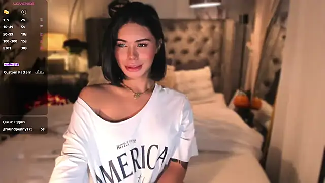 Kivendy - Trans webcam sex chat