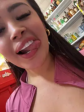 Sara_fun live sex cam