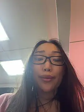 trytomakememoam webcam