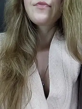KattyLuuu webcam
