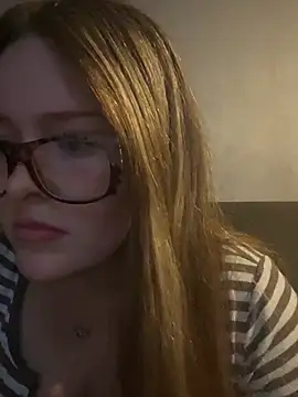 cherryrosealiee webcam