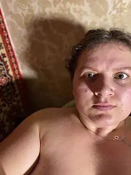 Nenssy555 webcam