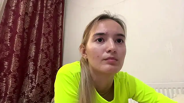 ReathaKiss webcam