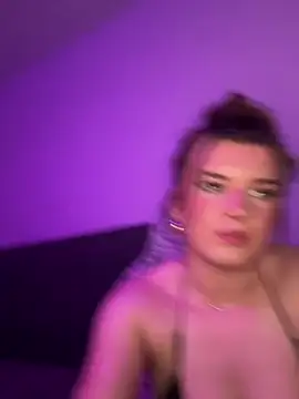 -Leasophie's room
