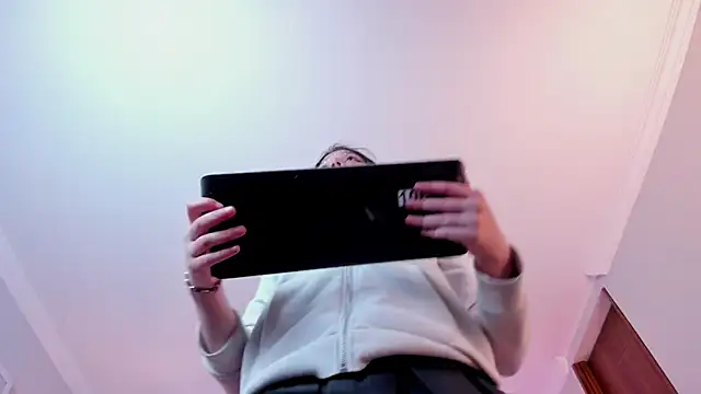 Nina_Ford webcam