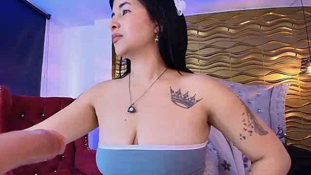 _Ninaharpper webcam