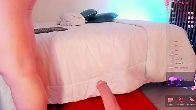 ArianaBaker webcam