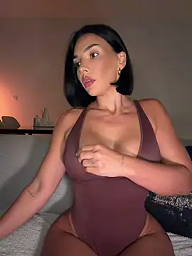 krissiswrld- webcam