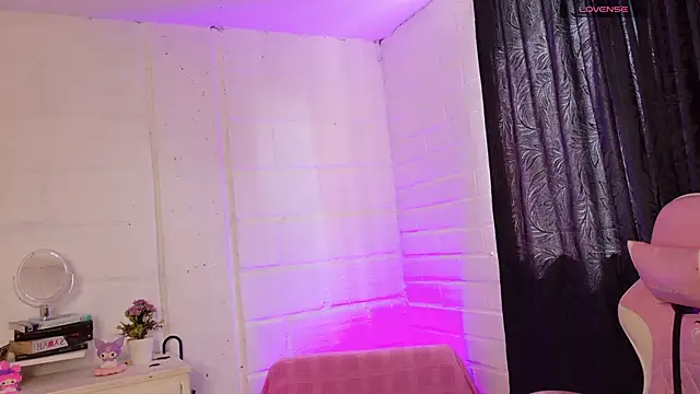 Nyx_Blackmoon webcam