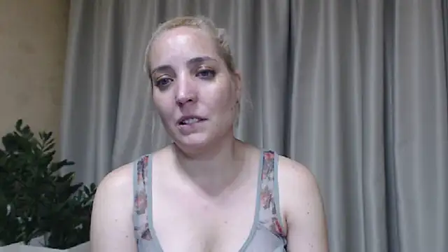sweetpussy webcam