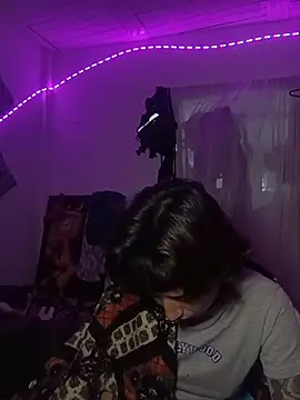 AlexxaAndRileyy webcam