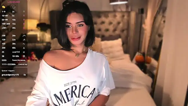Kivendy - Trans webcam sex chat