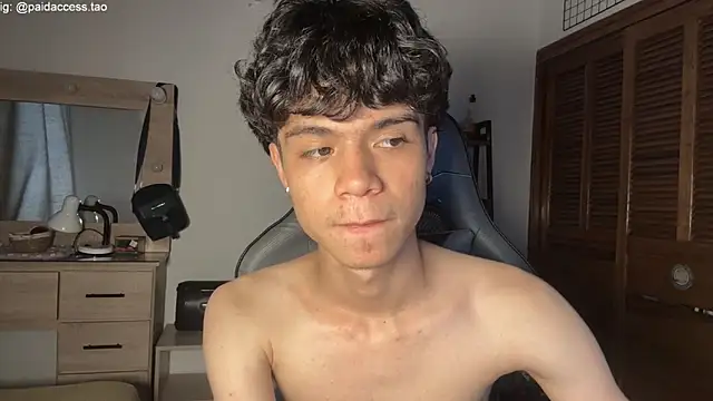 OopsAgain_ webcam