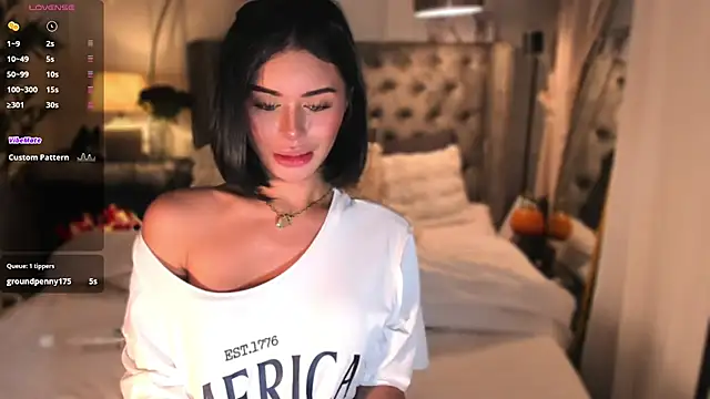 Kivendy - Trans webcam sex chat