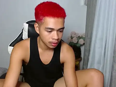 curlyasian_njxx webcam