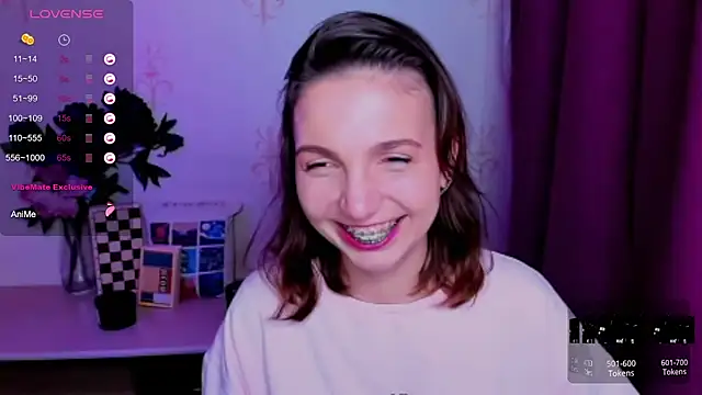 KindHazelHere_ webcam