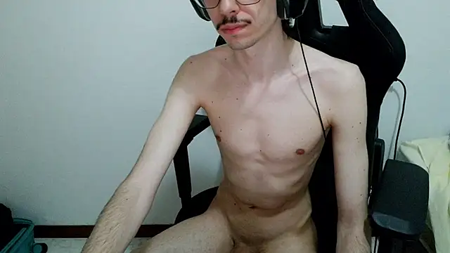 gabrielNovin17cm webcam