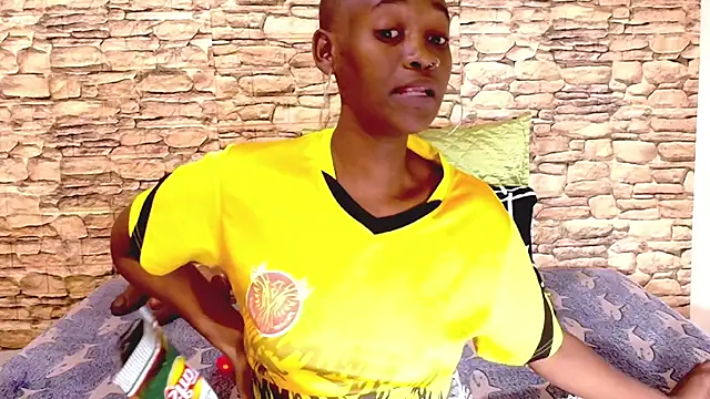 EbonyOlive69 webcam