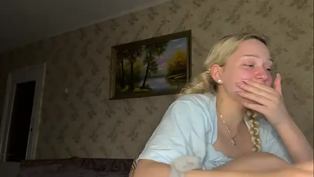 AlisiaStreitmatter webcam