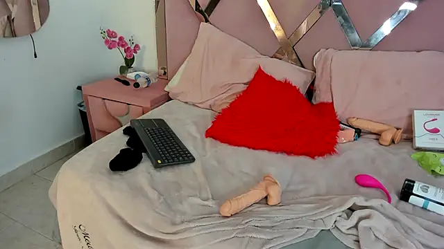 honeyhtx webcam