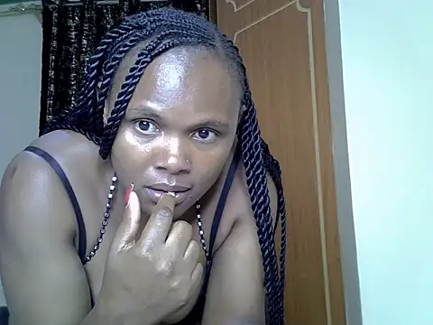 Cream_cherry3 webcam