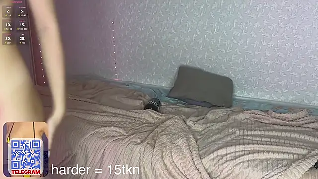 cream_fucks webcam