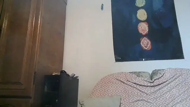 ExquisiteMature webcam