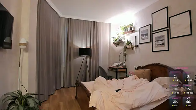 NicoleLuv webcam