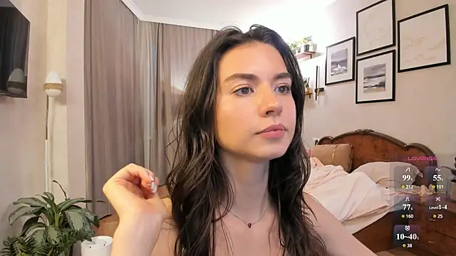 NicoleLuv webcam
