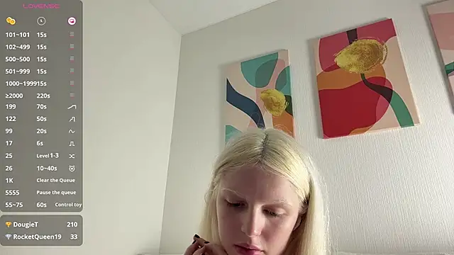 gilysuper - GilySuper's free webcam - UK Sex Cams
