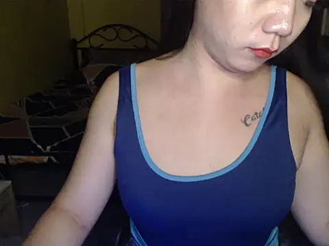 missfoxylady - MissFoxylady's free webcam - UK Sex Cams