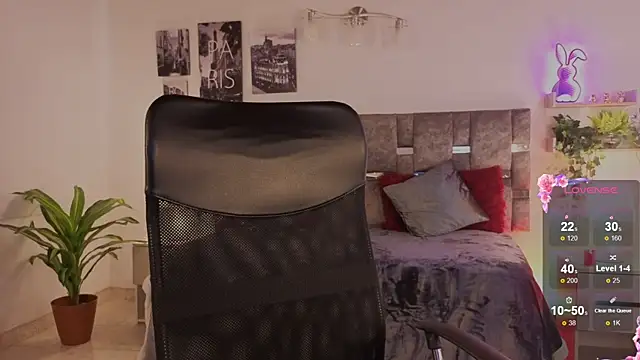 emilyrouxe webcam